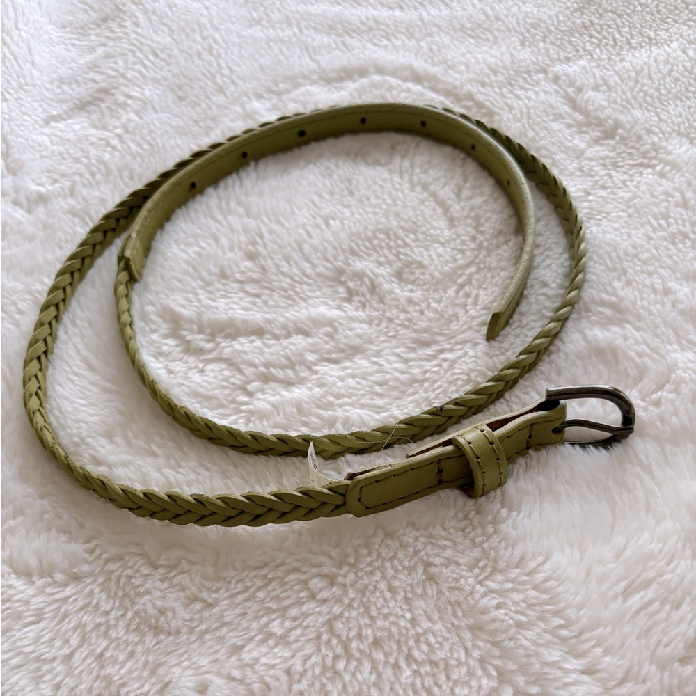 Adorable green-yellow braided Aerie genuine leather belt